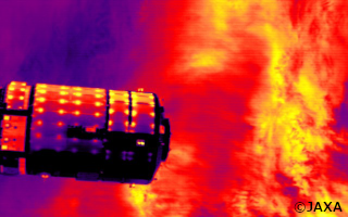 画像「MPEP搭載遠赤外線カメラ（JEM IR Camera）で撮影された国際宇宙ステーション（ISS）へ接近中の宇宙ステーション補給機「こうのとり」9号機（HTV9）（2020年5月撮影）」